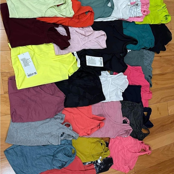(5pc) Athletic Sporty Apparel Mystery Box!! - Picture 2 of 7
